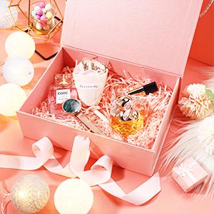 Luxury Shopping Bags, Matte Modern Embossed Birthday Merchandise Clothing Business Store Wedding Guests 1